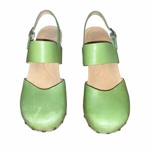 Dansko Green Leather Mary Jane Clogs Women’s